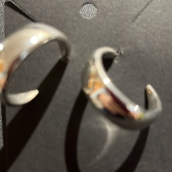 Extra thick silver Color hoop - Picture 2 of 3